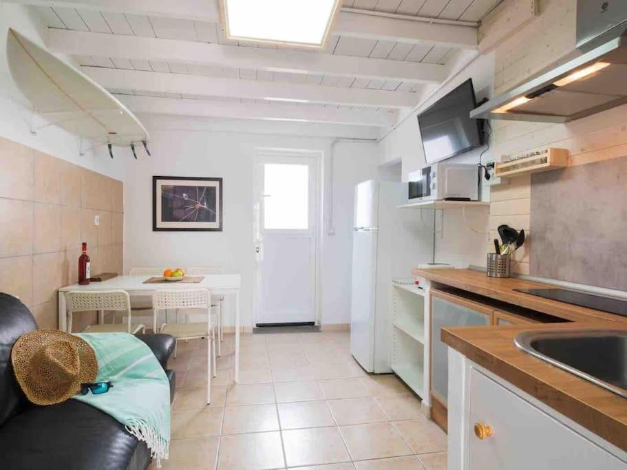 Famara, Apto. En Zona Tranquila A 200M Del Mar. Apartamento Exterior foto